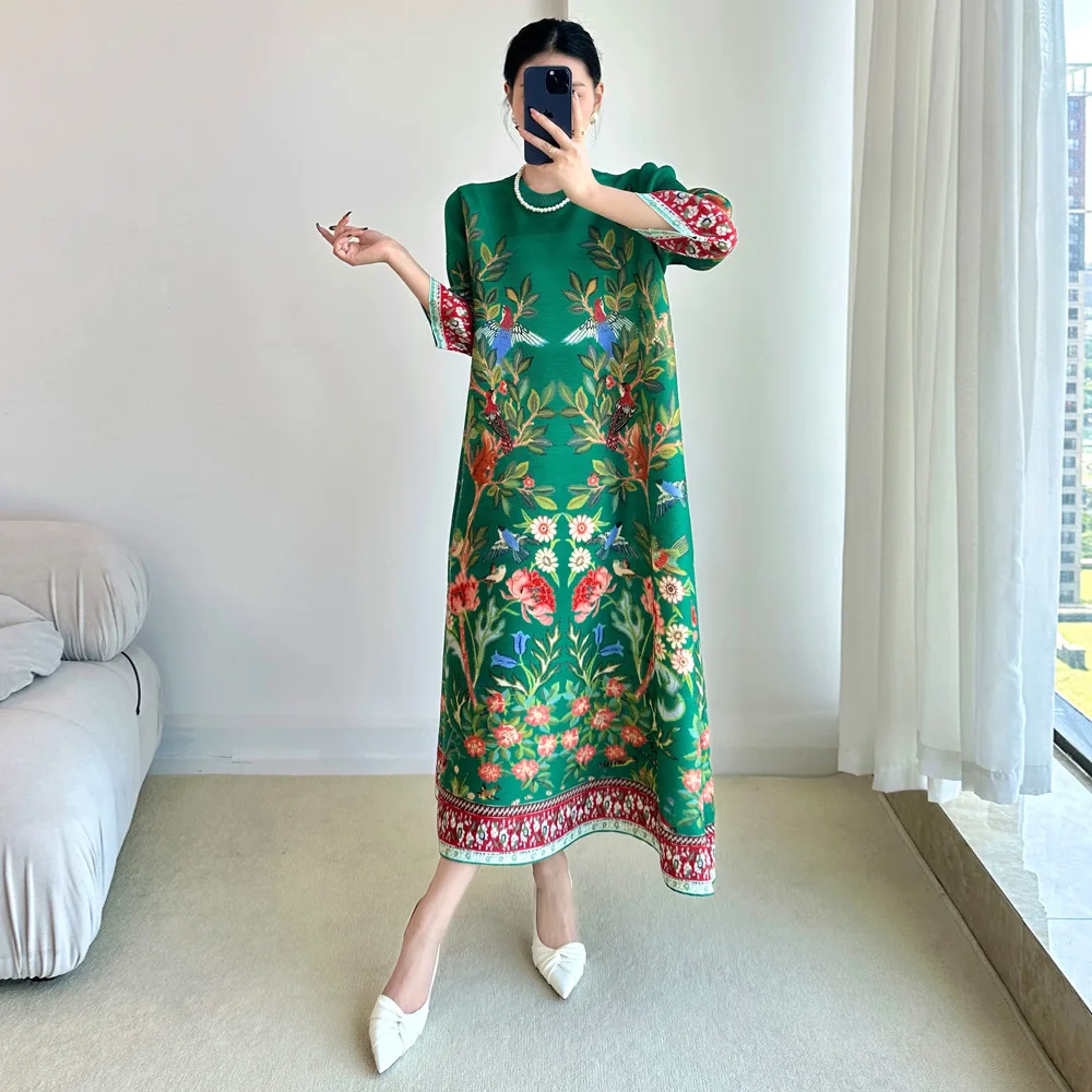 Miyake Vintage Print Dress Sev - مراجعة Summer 2025 Clothing Essentials وسعره
