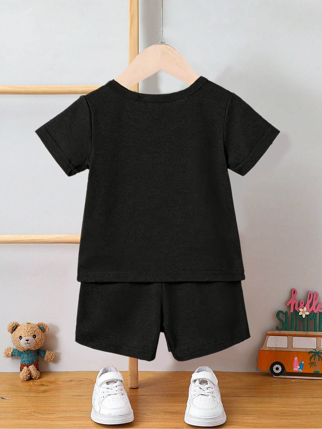A Must-Stock List Of Children' - مراجعة Summer Clothing List وسعره